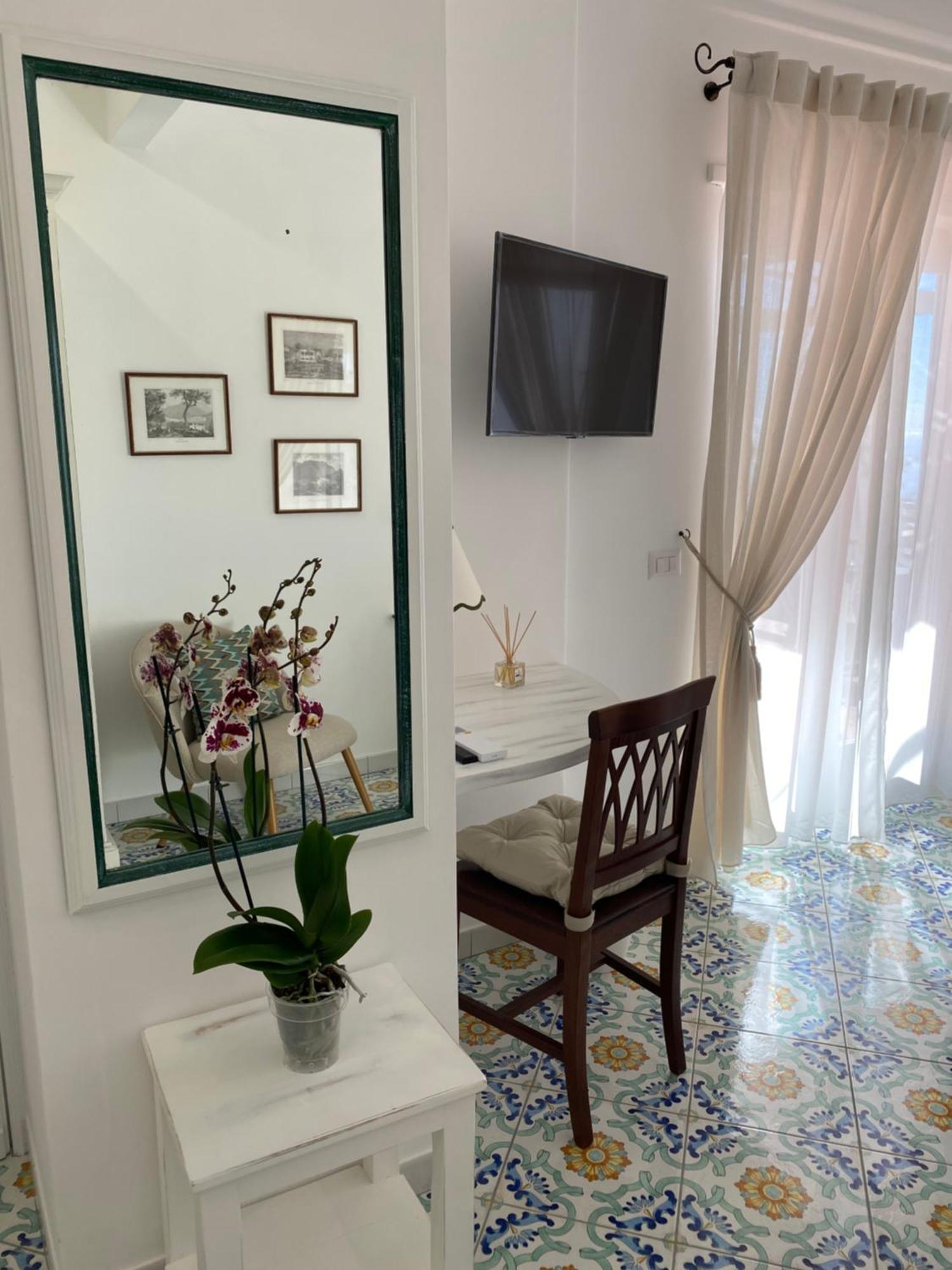 B&B La Ciammurrella 阿纳卡普里 外观 照片
