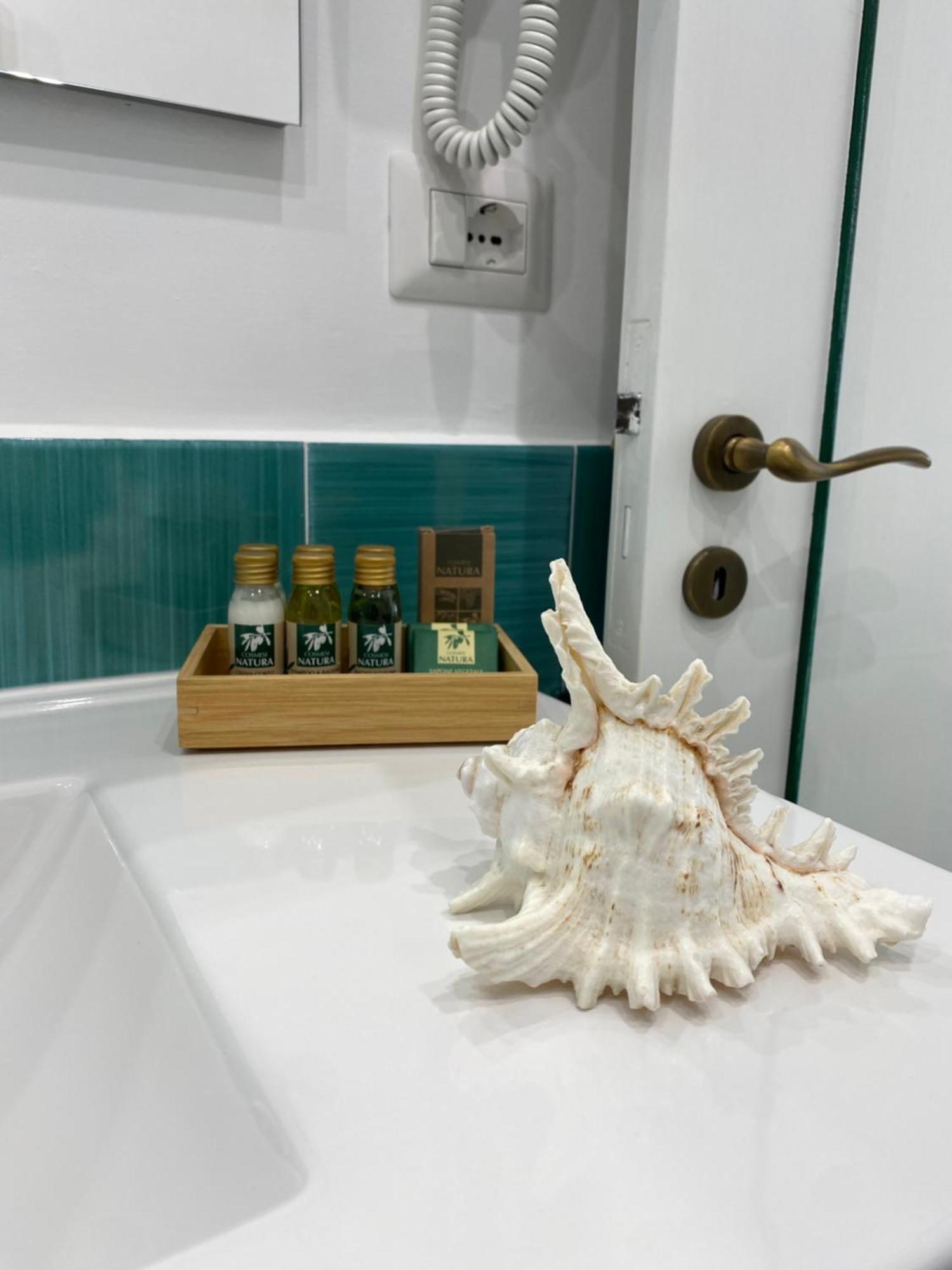B&B La Ciammurrella 阿纳卡普里 外观 照片